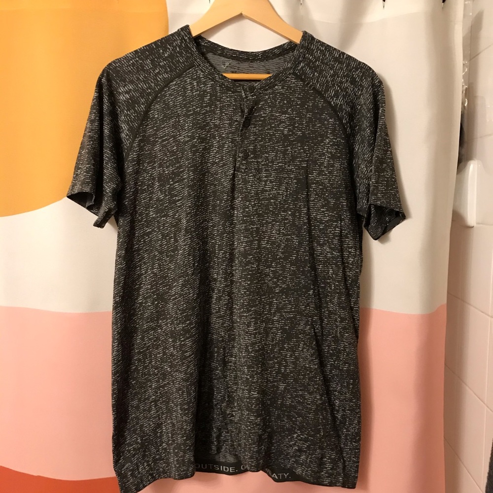 Medium Metal Vent Tech Henley Lululemon